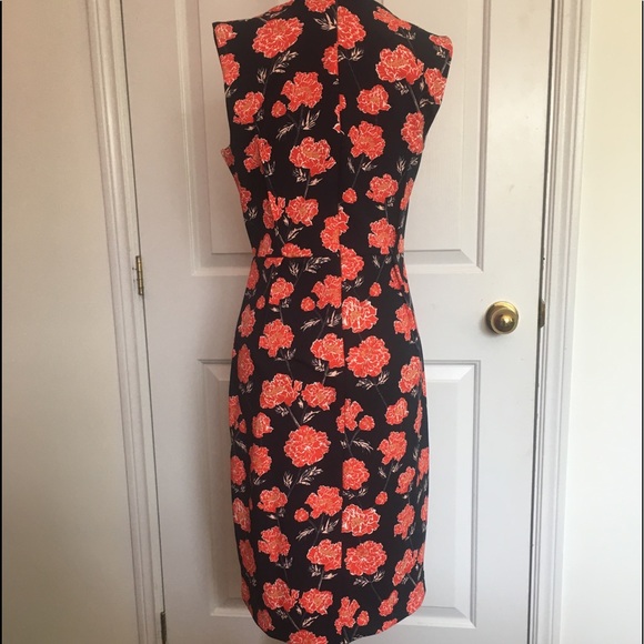Banana Republic Sleeveless Dress - Picture 2 of 3